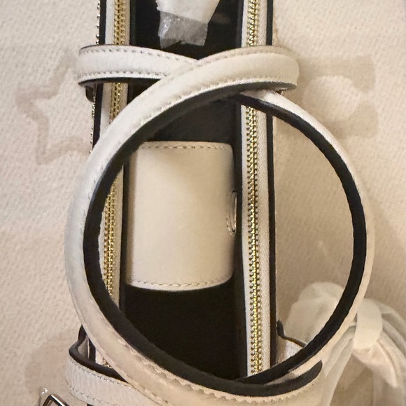 Coach Nina Small Tote Bag Pebble Leather Chalk White NWOT - Picture 3 of 11